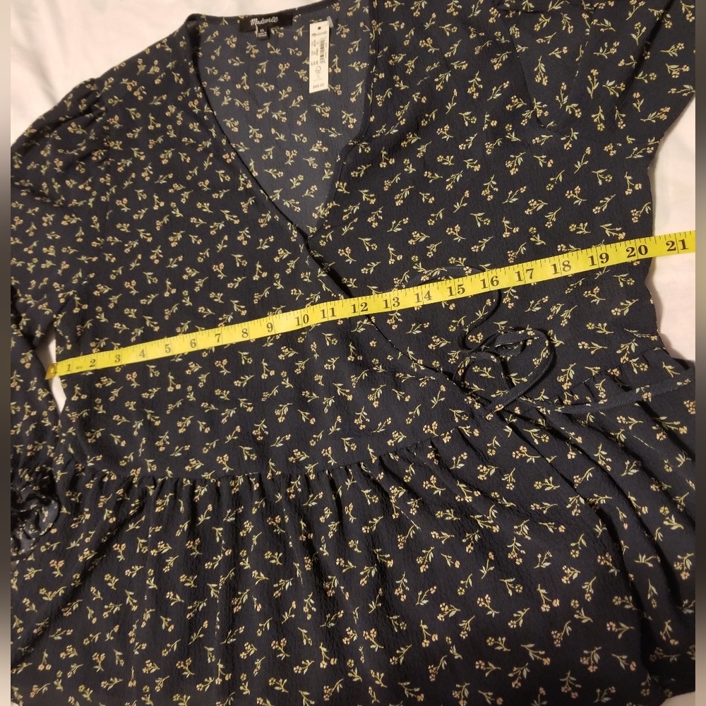 NWT Madewell Women's Wrap Blouse Size  XL Floral V-Neck 3/4 Sleeve Navy - Picture 5 of 12
